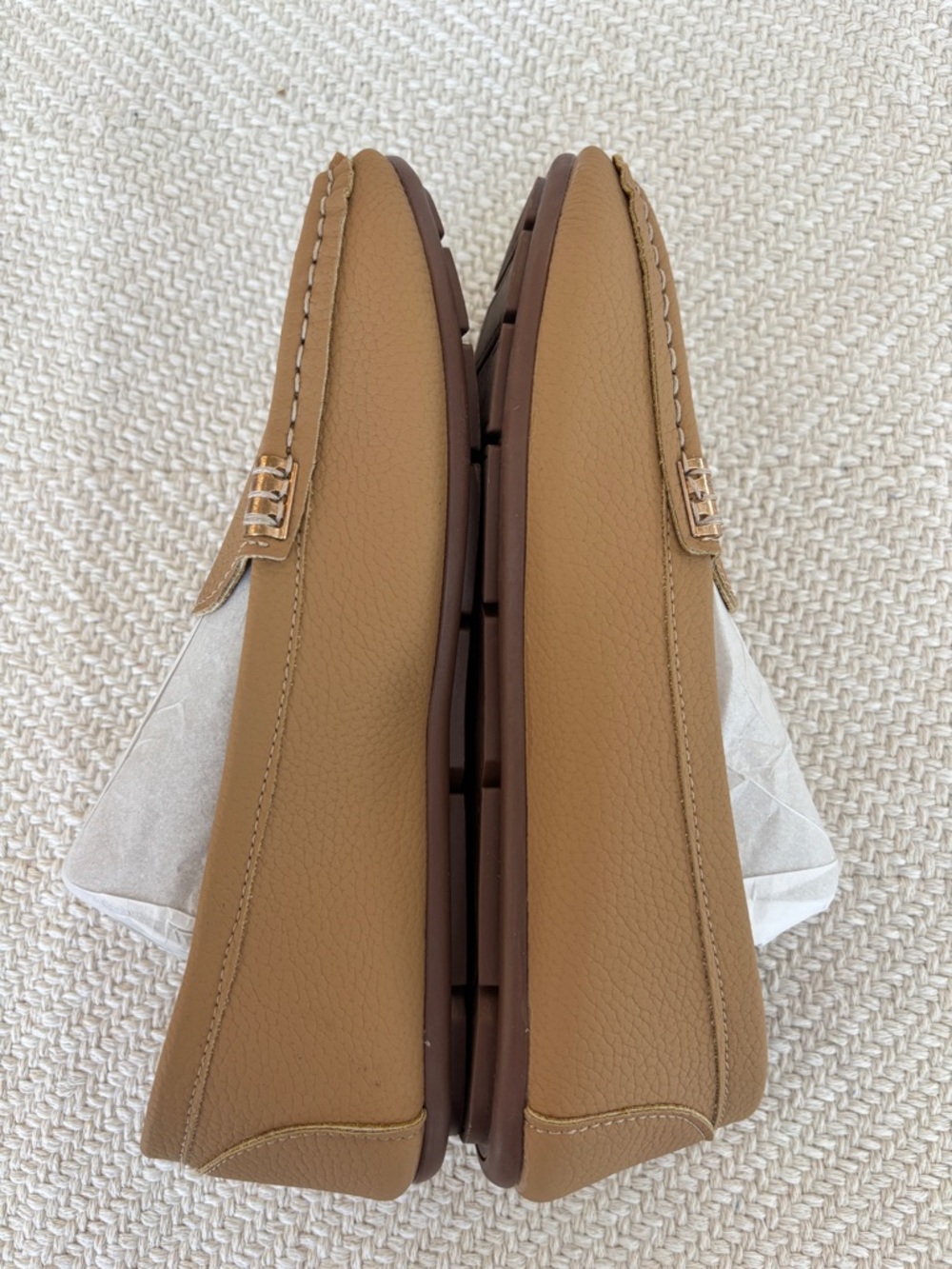 ClassicNeutral Tone Faux Leather Loafers 42 Tan - Picture 6 of 7